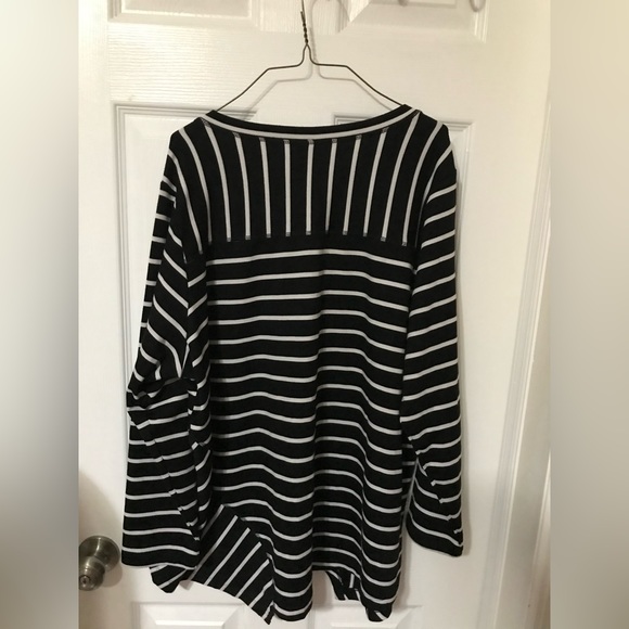 NWT Black & White Stripes Size 18/20 Ave Leisure Style 1480 - Picture 2 of 3